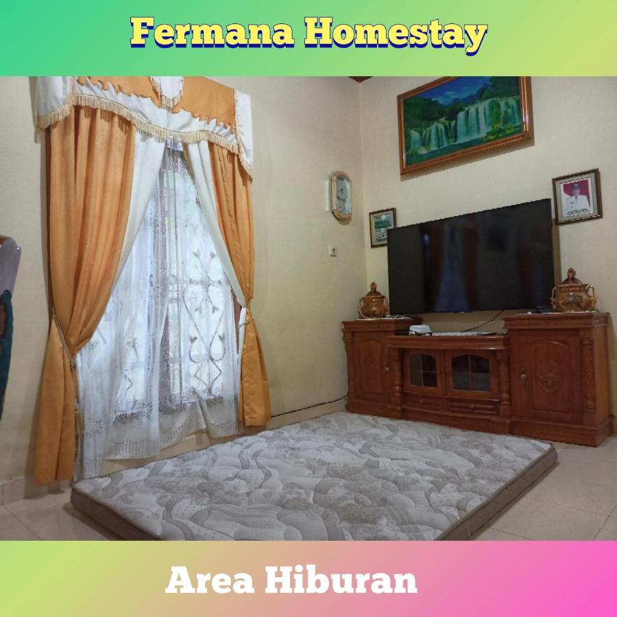 Fermana Homestay Painan Exterior photo